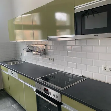 Sima Kwatera prywatna *